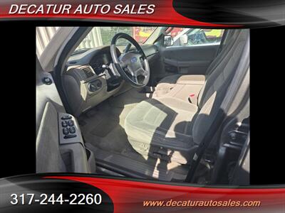 2002 Ford Explorer XLT   - Photo 13 - Indianapolis, IN 46221