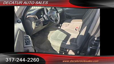 2002 Ford Explorer XLT   - Photo 6 - Indianapolis, IN 46221