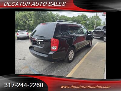 2012 Kia Sedona LX   - Photo 14 - Indianapolis, IN 46221