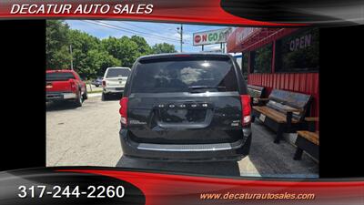 2019 Dodge Grand Caravan SXT   - Photo 4 - Indianapolis, IN 46221