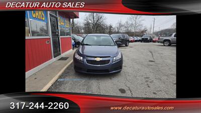 2014 Chevrolet Cruze LS Auto   - Photo 3 - Indianapolis, IN 46221