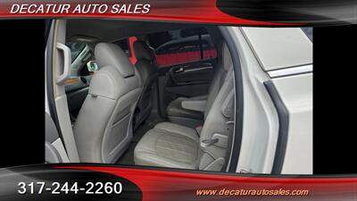2010 Buick Enclave CXL   - Photo 9 - Indianapolis, IN 46221