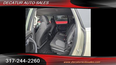 2015 Chevrolet Traverse LT   - Photo 21 - Indianapolis, IN 46221