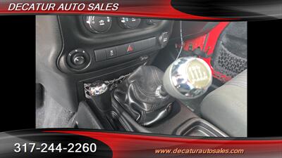 2012 Jeep Wrangler Sport   - Photo 10 - Indianapolis, IN 46221