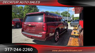 2017 Chevrolet Suburban Premier   - Photo 6 - Indianapolis, IN 46221