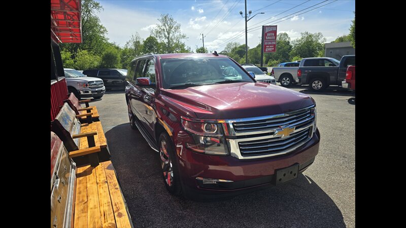View vehicle photo 7