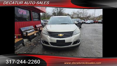 2015 Chevrolet Traverse LT   - Photo 3 - Indianapolis, IN 46221