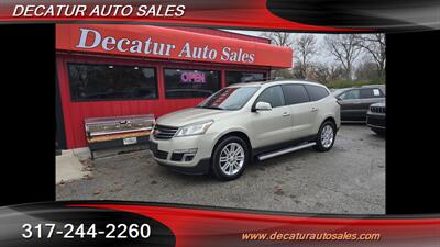 2015 Chevrolet Traverse LT   - Photo 2 - Indianapolis, IN 46221