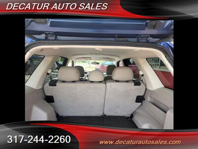 2008 Ford Escape XLT   - Photo 4 - Indianapolis, IN 46221