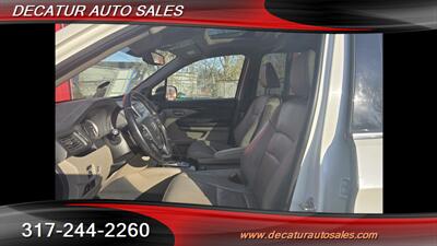 2016 Honda Pilot Touring   - Photo 8 - Indianapolis, IN 46221