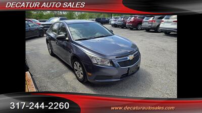 2013 Chevrolet Cruze LS Auto   - Photo 6 - Indianapolis, IN 46221