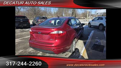 2014 Ford Fiesta SE   - Photo 5 - Indianapolis, IN 46221