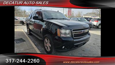 2011 Chevrolet Avalanche LT   - Photo 4 - Indianapolis, IN 46221