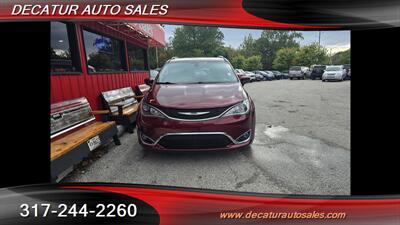 2017 Chrysler Pacifica Touring-L Plus   - Photo 3 - Indianapolis, IN 46221