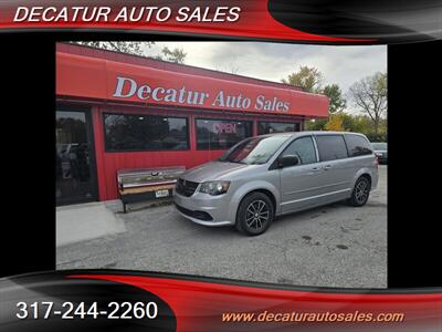 2015 Dodge Grand Caravan SE Plus   - Photo 9 - Indianapolis, IN 46221