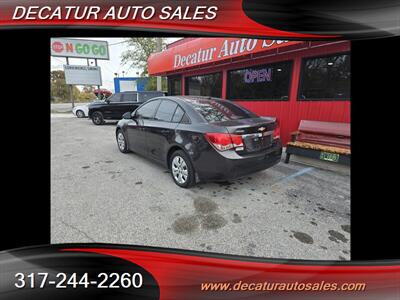 2014 Chevrolet Cruze LS Auto   - Photo 14 - Indianapolis, IN 46221