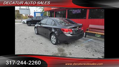 2014 Chevrolet Cruze LS Auto   - Photo 7 - Indianapolis, IN 46221