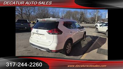 2020 Nissan Rogue SV   - Photo 5 - Indianapolis, IN 46221