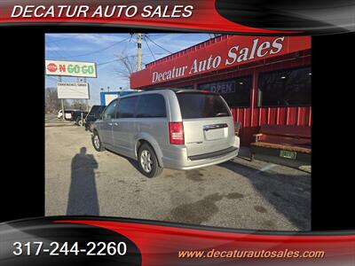 2008 Chrysler Town & Country Touring   - Photo 14 - Indianapolis, IN 46221