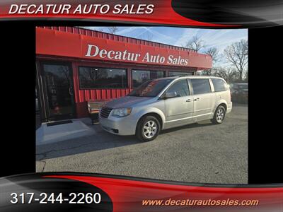 2008 Chrysler Town & Country Touring   - Photo 9 - Indianapolis, IN 46221