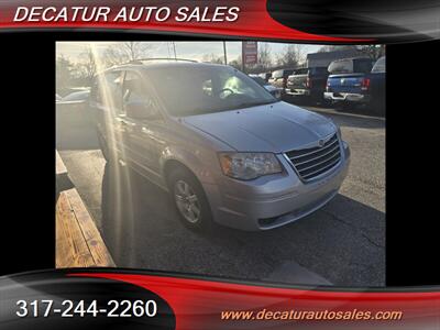 2008 Chrysler Town & Country Touring   - Photo 11 - Indianapolis, IN 46221