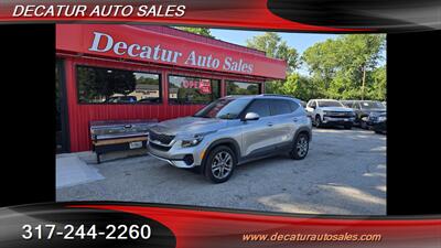 2021 Kia Seltos S   - Photo 2 - Indianapolis, IN 46221
