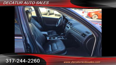 2011 Ford Fusion SEL   - Photo 10 - Indianapolis, IN 46221