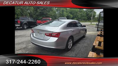 2017 Chevrolet Malibu LS   - Photo 5 - Indianapolis, IN 46221