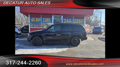 2004 Chevrolet Trailblazer LT   - Photo 1 - Indianapolis, IN 46221