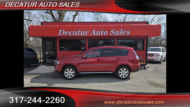 2010 Mitsubishi Outlander SE   - Photo 1 - Indianapolis, IN 46221