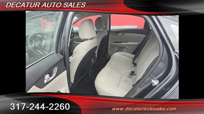 2019 Kia Forte FE   - Photo 9 - Indianapolis, IN 46221