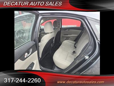 2019 Kia Forte FE   - Photo 19 - Indianapolis, IN 46221