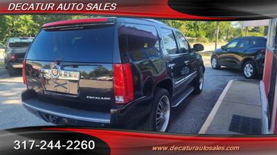 2011 Cadillac Escalade Luxury   - Photo 5 - Indianapolis, IN 46221