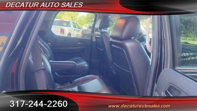 2011 Cadillac Escalade Luxury   - Photo 11 - Indianapolis, IN 46221