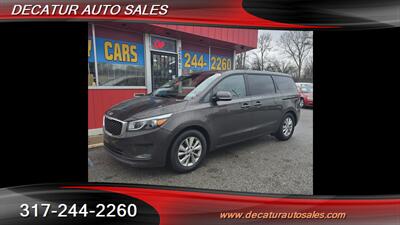 2017 Kia Sedona LX Plus   - Photo 2 - Indianapolis, IN 46221