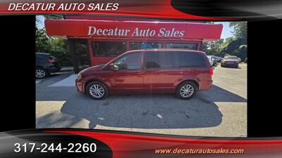 2014 Dodge Grand Caravan SXT   - Photo 2 - Indianapolis, IN 46221