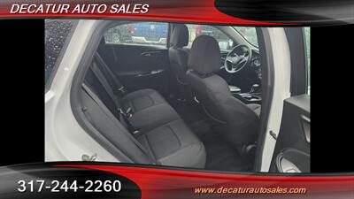2021 Chevrolet Malibu LT   - Photo 10 - Indianapolis, IN 46221