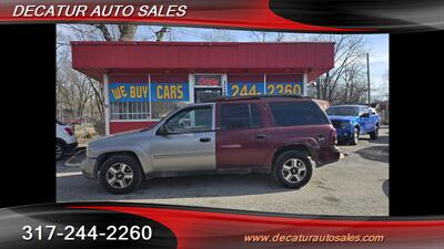 2004 Chevrolet TrailBlazer EXT LT   - Photo 1 - Indianapolis, IN 46221