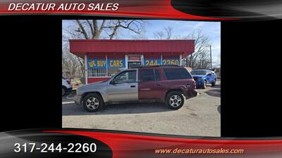 2004 Chevrolet TrailBlazer EXT LT   - Photo 11 - Indianapolis, IN 46221