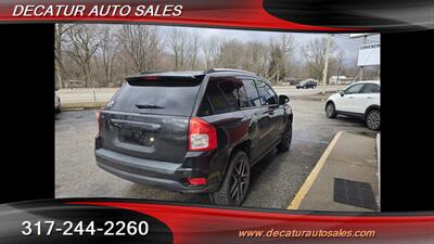 2011 Jeep Compass Sport   - Photo 5 - Indianapolis, IN 46221