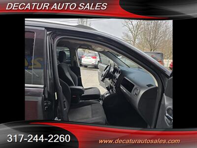 2011 Jeep Compass Sport   - Photo 21 - Indianapolis, IN 46221