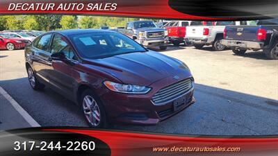 2016 Ford Fusion SE   - Photo 4 - Indianapolis, IN 46221