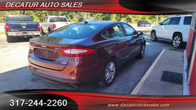 2016 Ford Fusion SE   - Photo 5 - Indianapolis, IN 46221