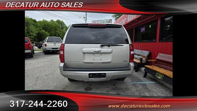 2008 Chevrolet Suburban LT   - Photo 6 - Indianapolis, IN 46221