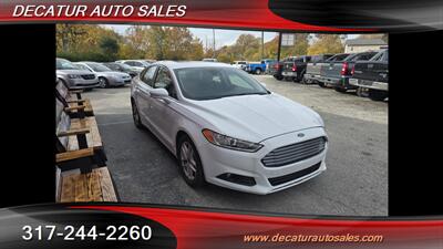 2015 Ford Fusion SE   - Photo 4 - Indianapolis, IN 46221