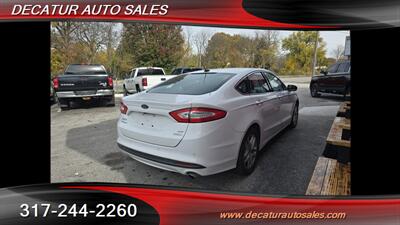 2015 Ford Fusion SE   - Photo 5 - Indianapolis, IN 46221