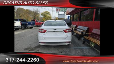 2015 Ford Fusion SE   - Photo 6 - Indianapolis, IN 46221