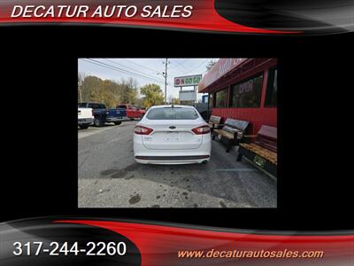 2015 Ford Fusion SE   - Photo 27 - Indianapolis, IN 46221