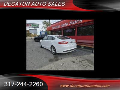 2015 Ford Fusion SE   - Photo 28 - Indianapolis, IN 46221