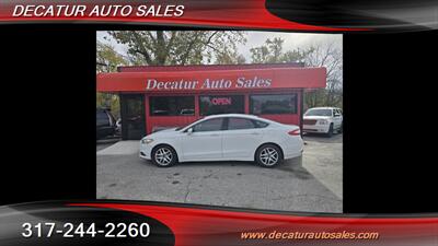2015 Ford Fusion SE   - Photo 15 - Indianapolis, IN 46221